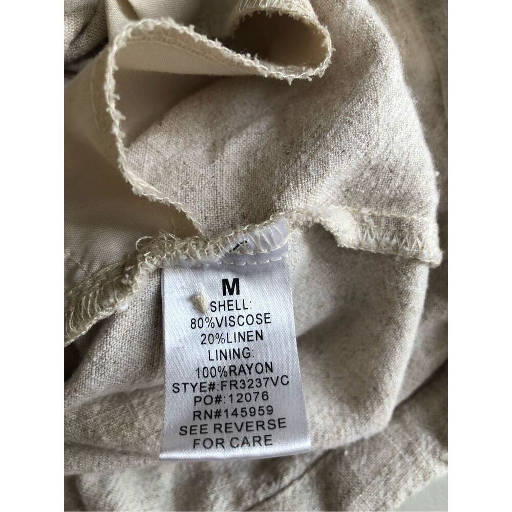 Vici Garned Pocketed Button Down Romper Size M - Picture 11 of 11